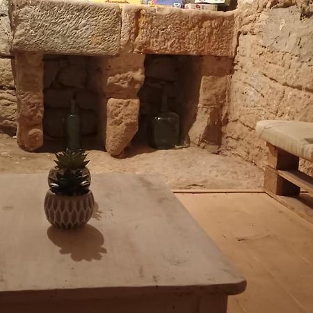 הוילה Cal Minguet - Lleida - Juncosa - Les Garrigues - Priorat - Montsant מראה חיצוני תמונה